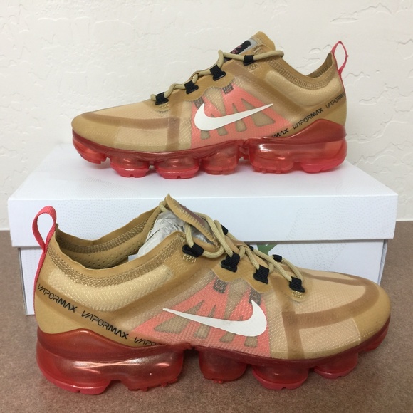 nike air vapormax 2019 crimson gold